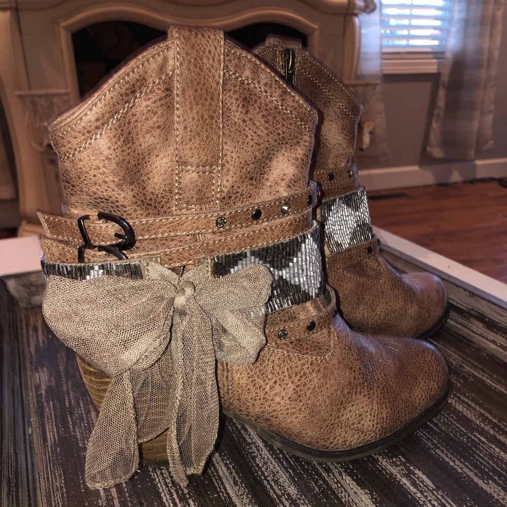 New Women’s low boots